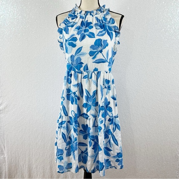 Clover and Sloan blue and white floral dress size medium - Picture 11 of 16